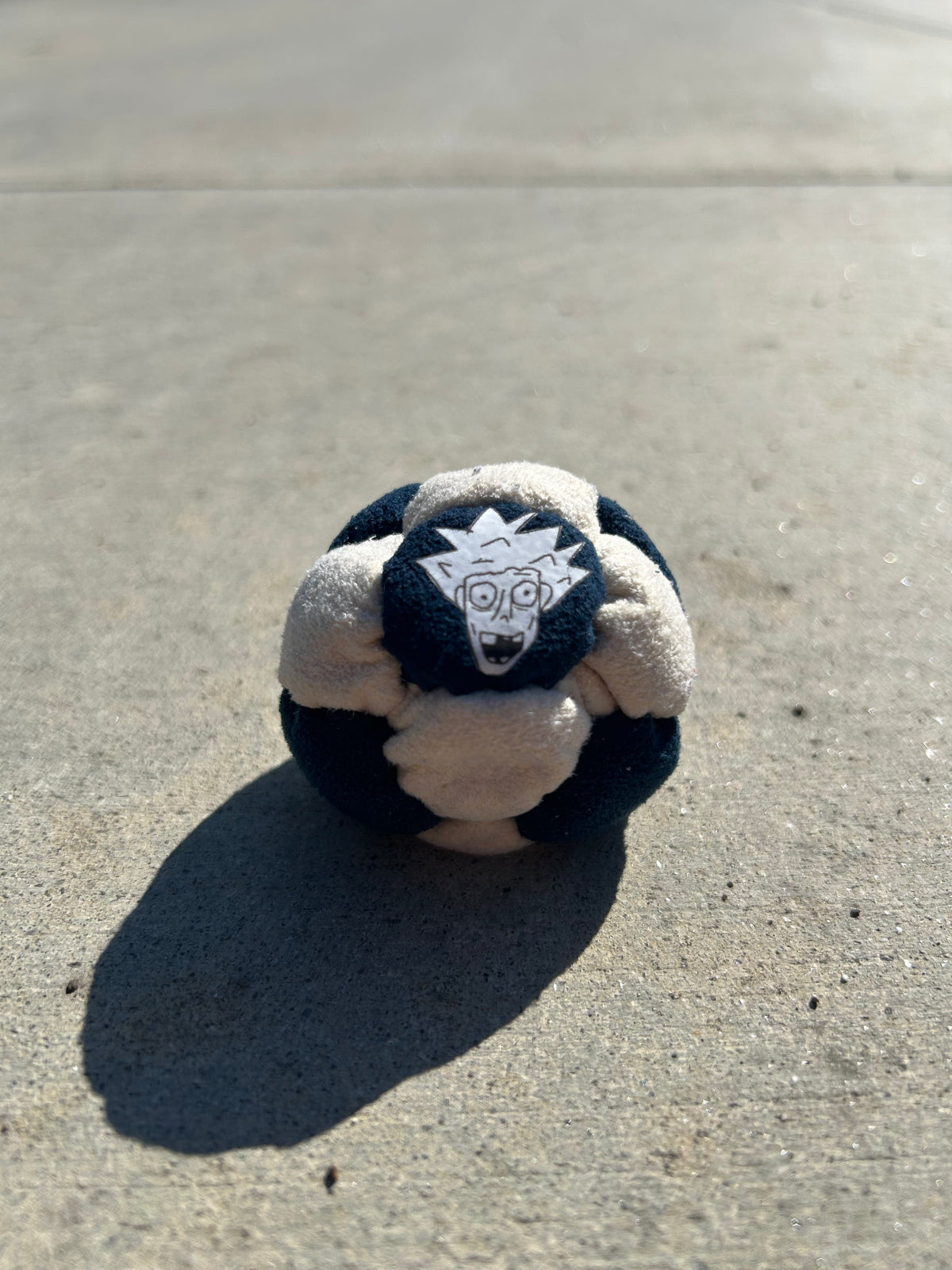 14 Panel Red Vs. Blue Footbag