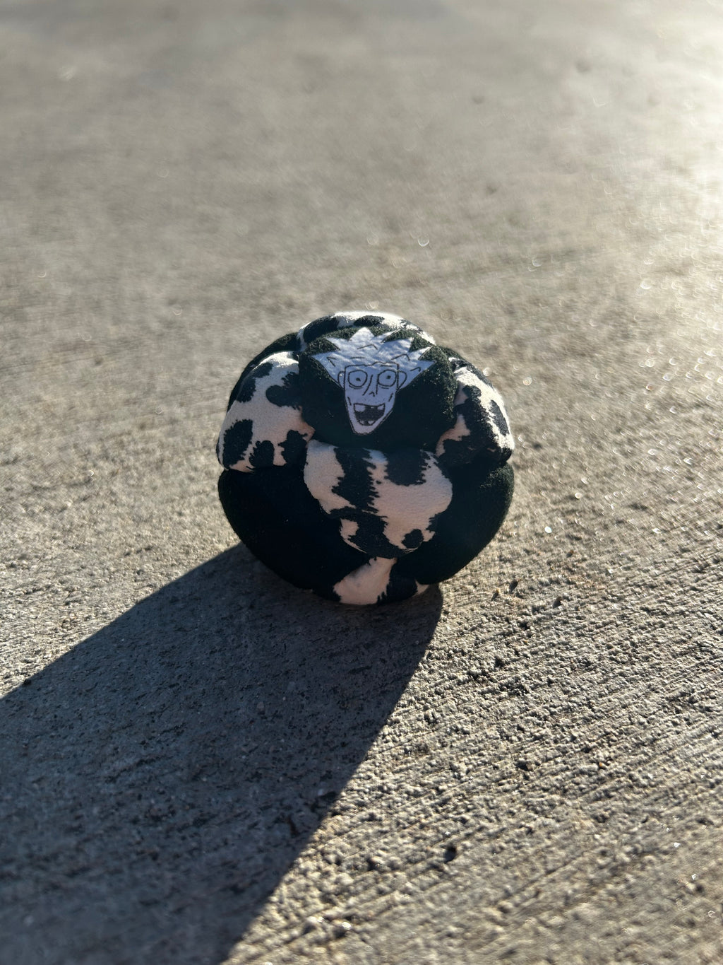 "Snow Leopard" 14 Panel Footbag