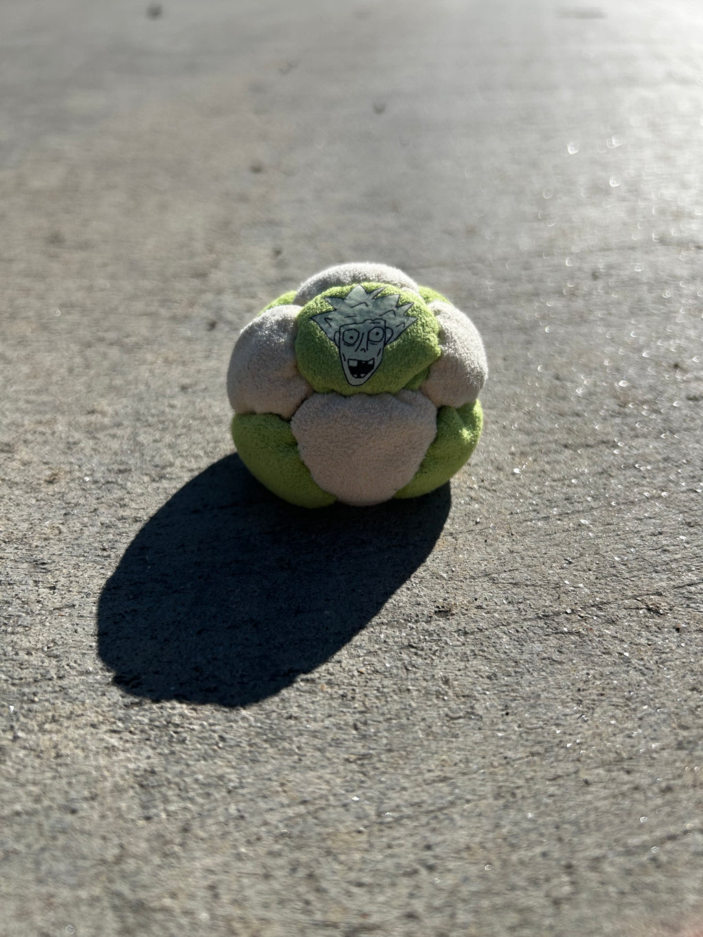 "Key Lime Pie" 14 Panel Footbag