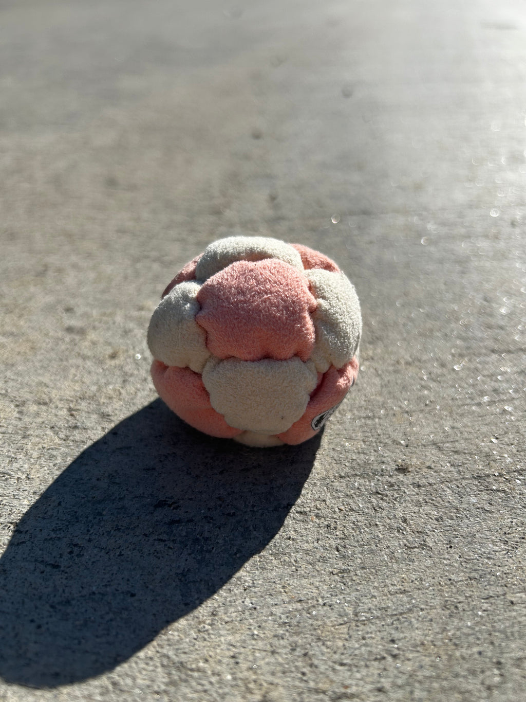 "Pink Lemonade" 14 Panel Footbag
